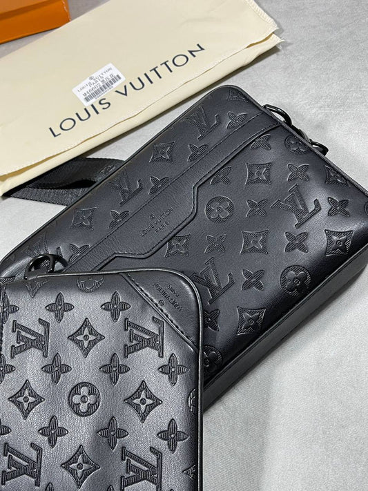 Louis Vuitton Trio Messenger Bag