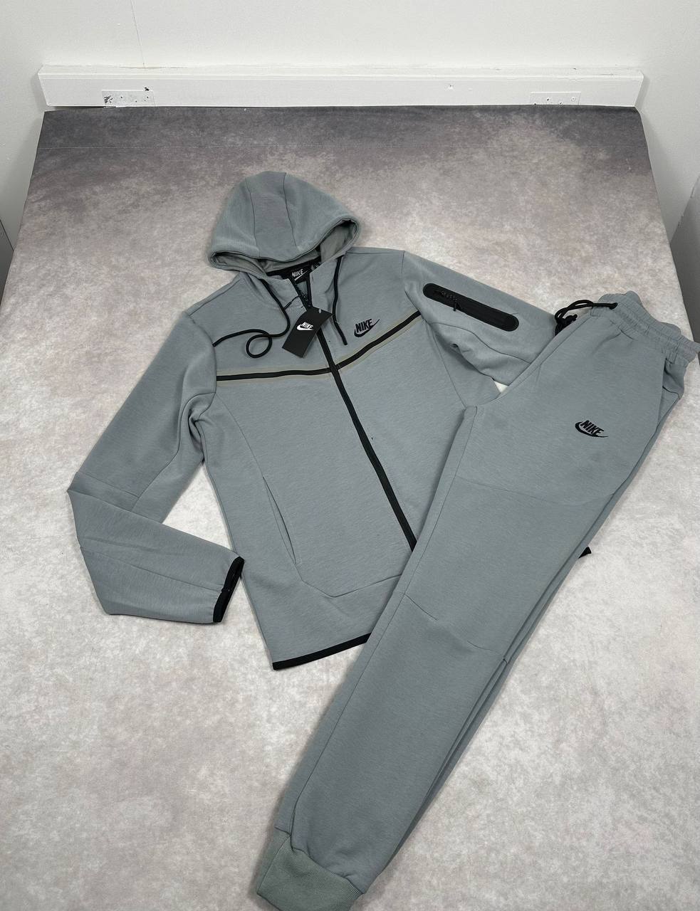 Nike Tech Fleece Tracksuit