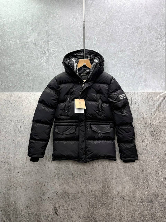 Burberry Hodded Puffer Jacket