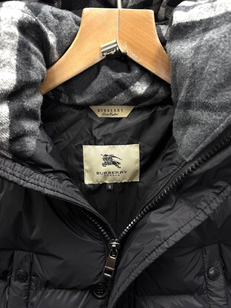 Burberry Hodded Puffer Jacket