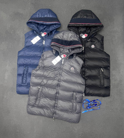 Moncler Montreuil Hooded Logo Down Gilet