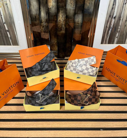 Louis Vuitton 40mm Reversible Belt with LV Initiales buckle
