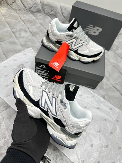 New Balance 9060 Sneaker.