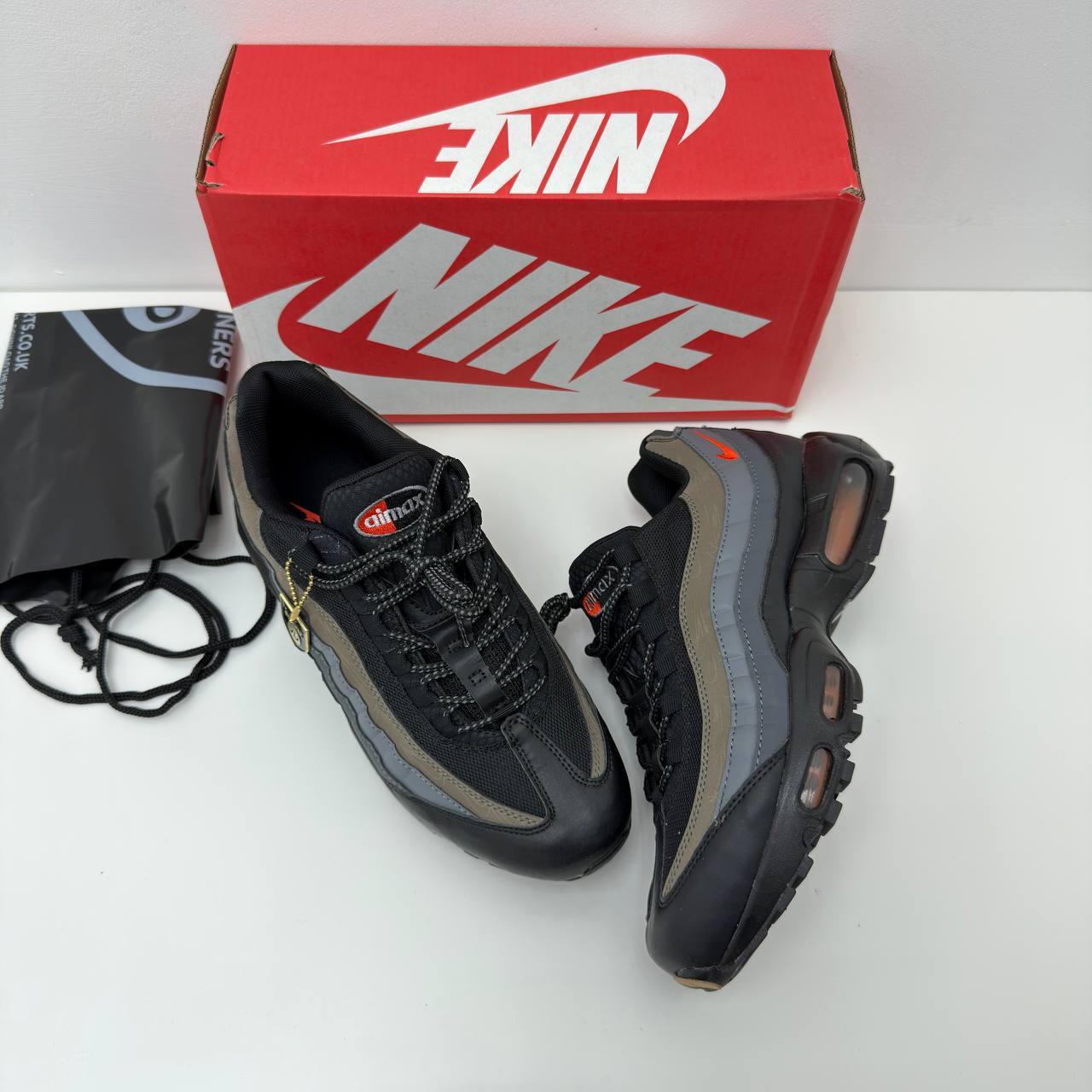 Nike 95 Air Max Sneakers