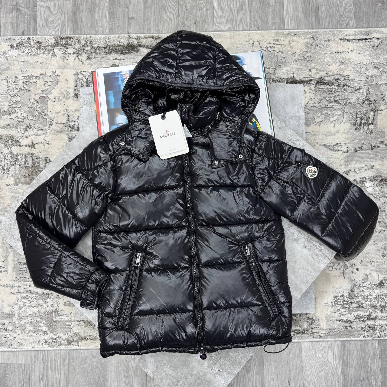 Moncler Maya Hooded Short Down Jacket Crafted from Glossy Nylon Laqué.