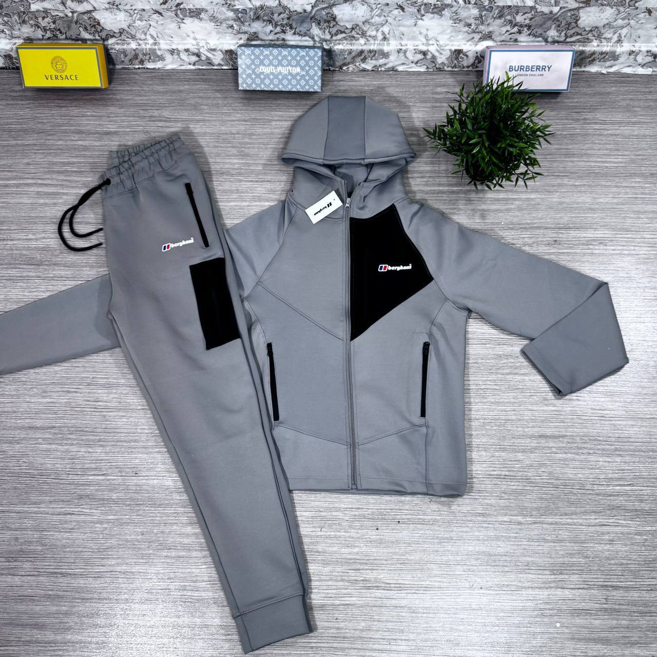 Berghaus Theran Tracksuit