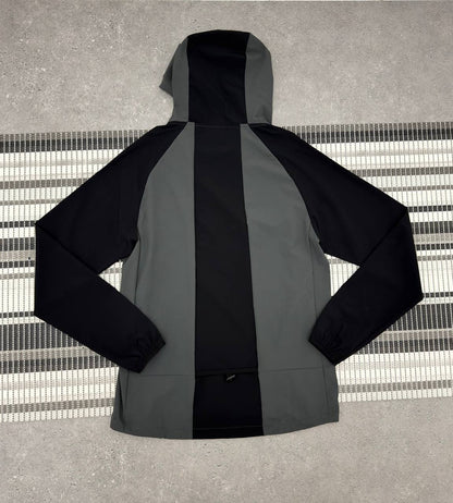 Nike Tech Fleece Tracksuit in Colorway