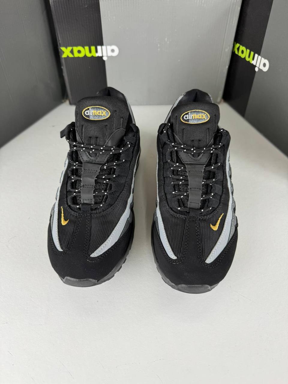 Nike Air Max 95 Essential Sneakers