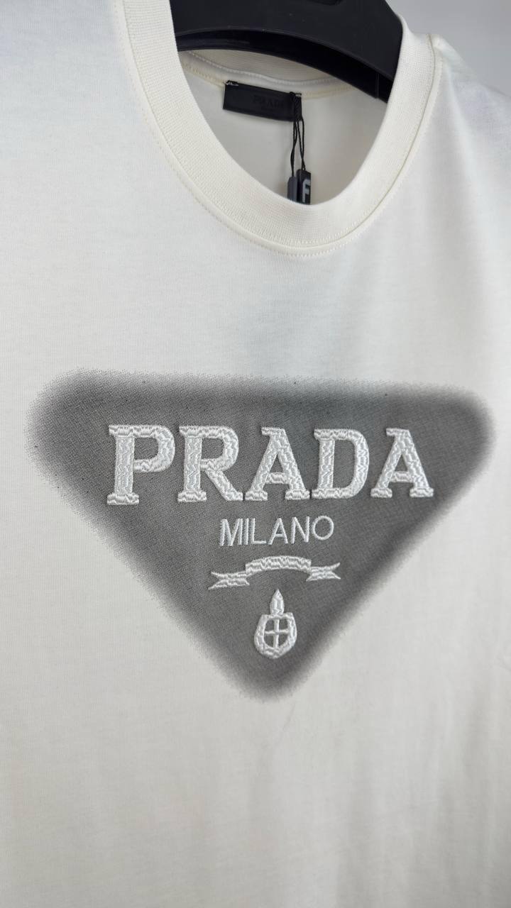 Prada Men's Classic Cotton Short-Sleeve T-Shirt