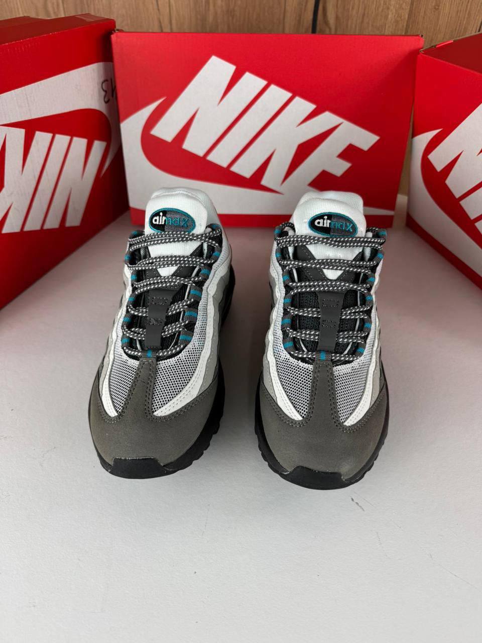 Nike Air Max 95 Sneakers in Iconic Design