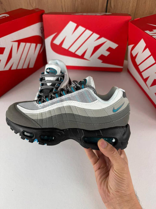 Nike Air Max 95 Sneakers in Iconic Design