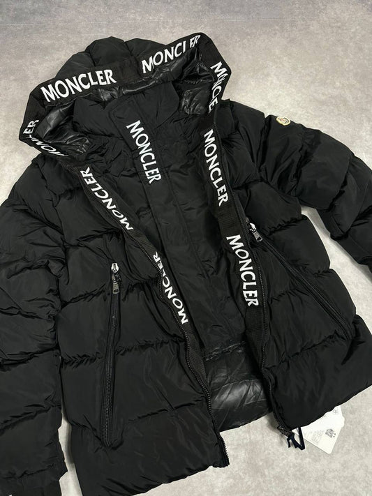 Moncler Montcla Down Jacket
