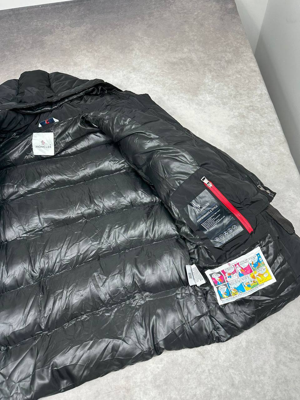 Moncler Montcla Down Jacket
